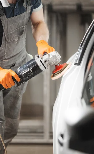 carrosserie automobile à Montigny-le-Bretonneux près de Versailles dans les Yvelines 78